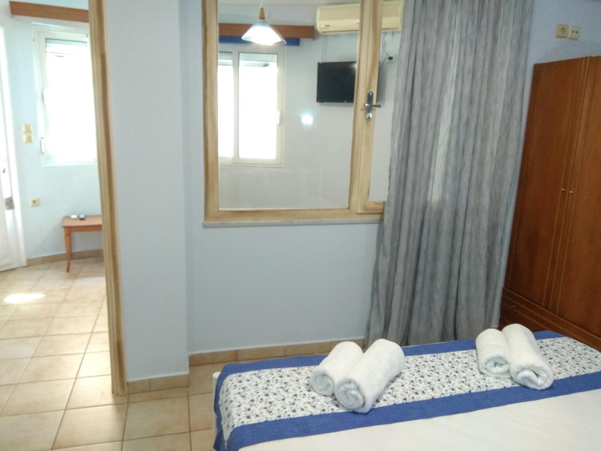 Ellinas Hotel Chrysi Ammoudia Habitación foto